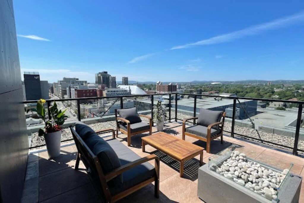 Condo Chic, Centre-Ville Piscine, Terrasse, Gym Ciudad de Quebec Exterior foto
